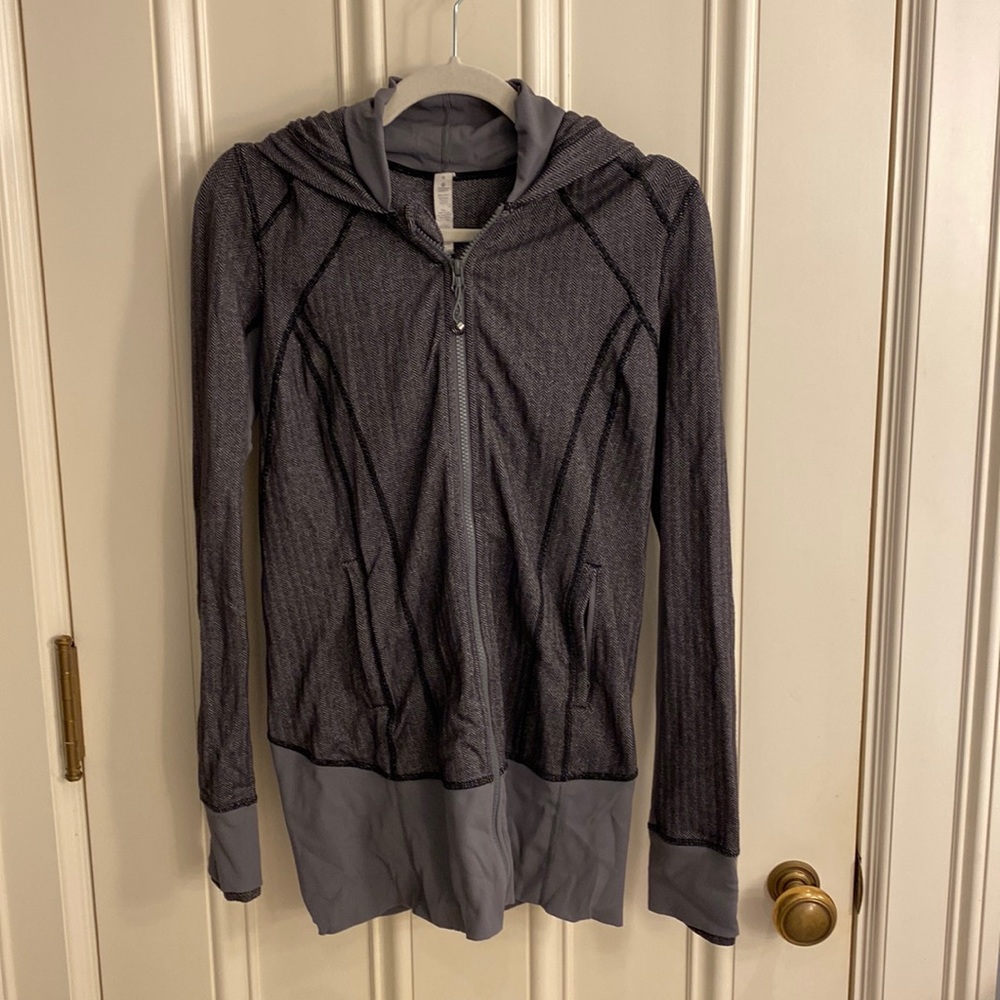 Lulu lemon zip up